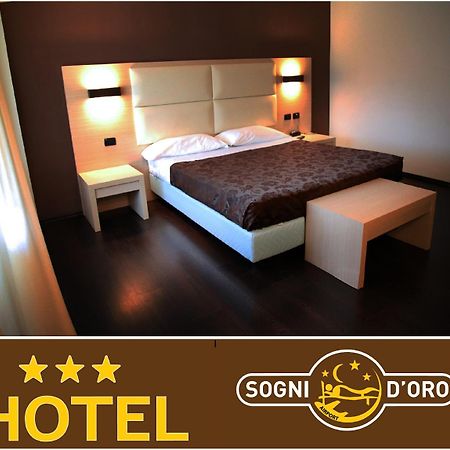 Hotel Sogni D'Oro Airport Lamezia Terme Esterno foto