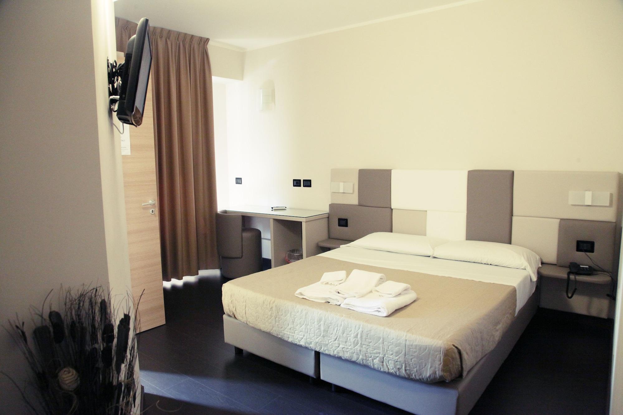 Hotel Sogni D'Oro Airport Lamezia Terme Esterno foto