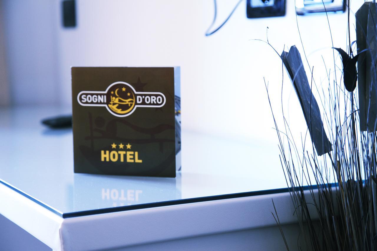 Hotel Sogni D'Oro Airport Lamezia Terme Esterno foto